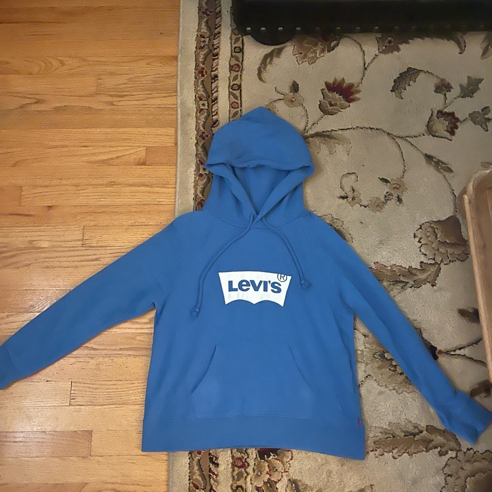 Blue Levi sweatshirt with white logo